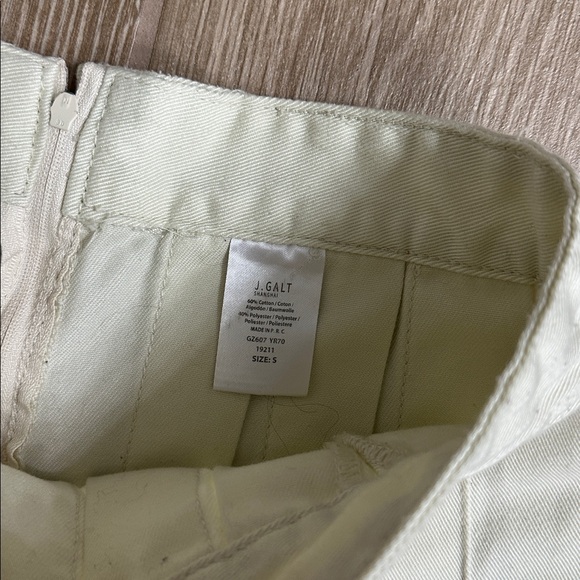 John Galt Pleated Cream Skirt - Picture 3 of 6